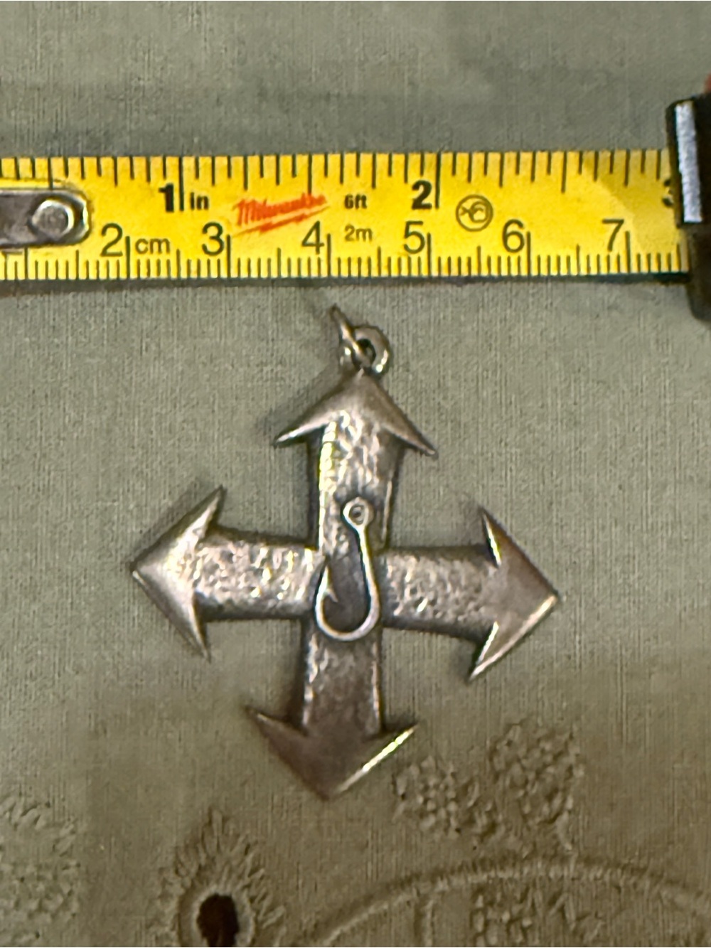 James Avery Hammered Arrow Cross Pendant - Silver